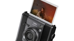 FUJIFILM INSTAX WIDE EVO Hybrid Instant Film Camera - Foto 1 di 1