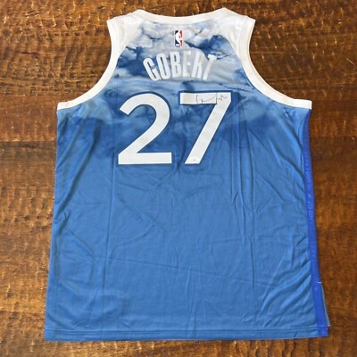 Camiseta deportiva firmada por Rudy Gobert de los Minnesota Timberwolves certificado de autenticidad JSA autografiada Foto 1 de 4