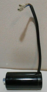 1 New CD60 Motor Starting Capacitor ZHEN ZHOU 61UF +- 15 % 330vac - Picture 1 of 2