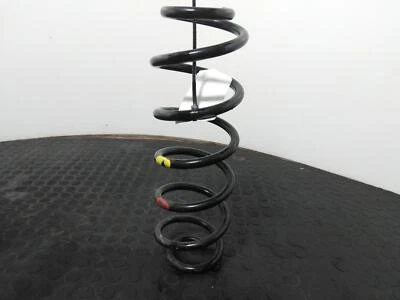 Muelle helicoidal trasero TOYOTA PRIUS 2015-2021  Foto 1 de 4