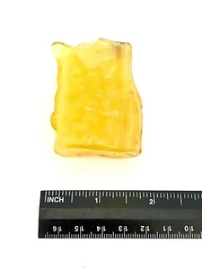 Muestra de ámbar báltico caramelo natural - 33,24 g - Imagen 1 de 2