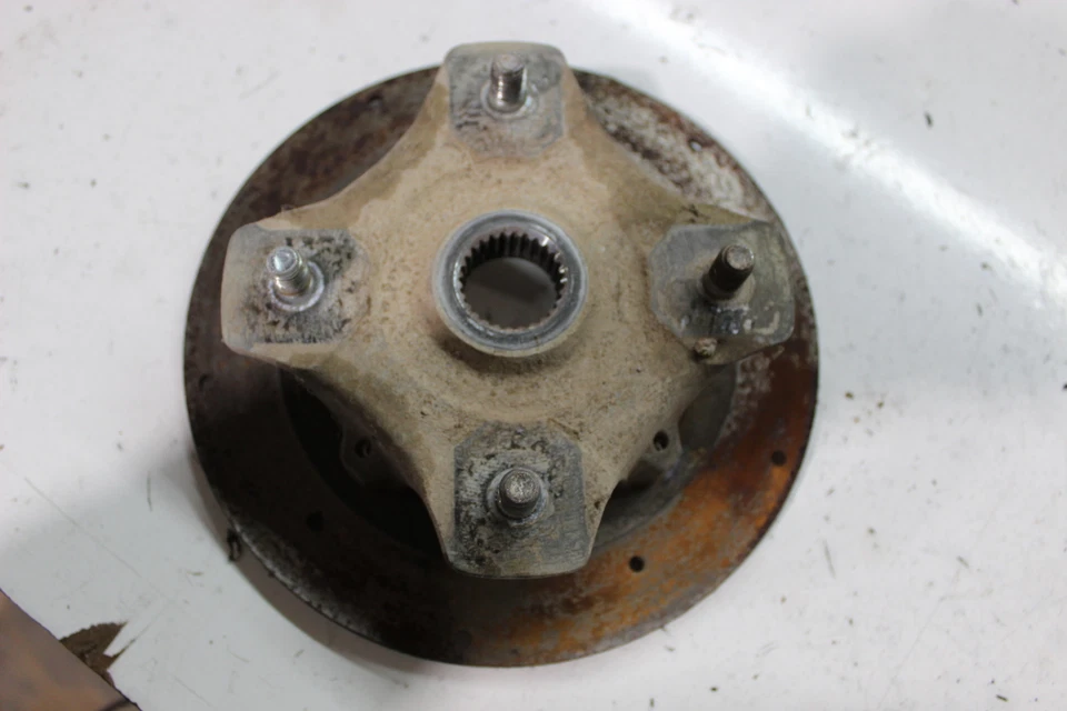 Arctic Cat 700 TBX XT 2013 buje de llanta delantera derecha o izquierda Foto 1 de 4