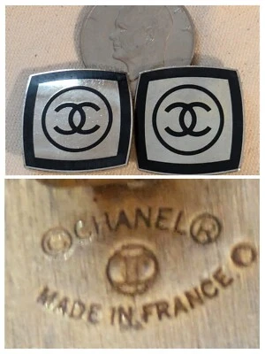 Chanel Cruzado CC Clip En Espalda Pendientes Monograma 1.5 en Oro Negro Esmalte Francia Foto 1 de 4