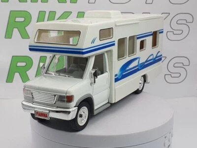 GMC Camper 1/43 Bianco - Immagine 1 di 4