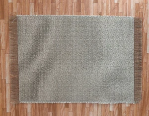 Dollhouse Miniature Large Rug 416L 6" x 9" - Handcrafted - Picture 1 of 1