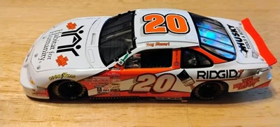Action 1/24 Tony Stewart #20 Home Depot Habitat for Humanity 1999 Pontiac NEW - Image 1 of 4