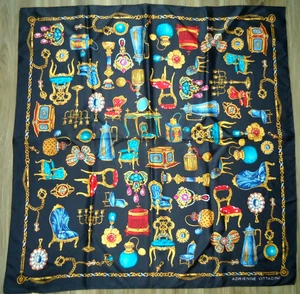 Adrienne Vittadini 100 % Seide Schal Stühle Schmuck Parfüm Flaschen 34x34" - Bild 1 von 9