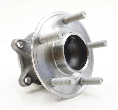 NUEVO cojinete de rueda y buje trasero Motorcraft HUB-246 Ford Focus 2,0 L 2013-2018 Foto 1 de 4