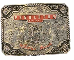 2019 Pendleton Whisky Belt Buckle Let'er Buck Montana Silversmiths - RARE - Picture 1 of 9