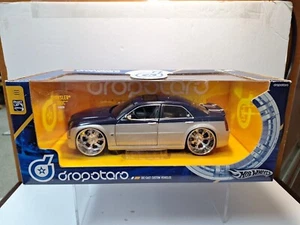 Hot Wheels Dropstars Chrysler 300C Blue and Silver H3039 NEW - Picture 1 of 8