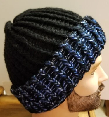 One SZ 黑色/深蓝色羊毛混纺柔软温暖手工针织 100% 手工制作无檐帽 — 第 1/4 张图片