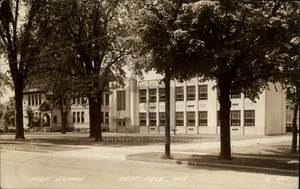 RPPC East Troy,WI Main School 1940 Walworth County Wisconsin - Picture 1 of 5