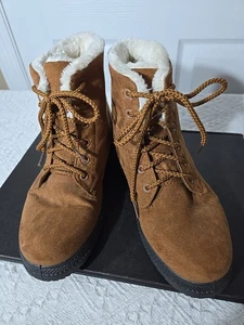SQL Womens Boots Sz 8 Worn Twice. - Picture 1 of 10