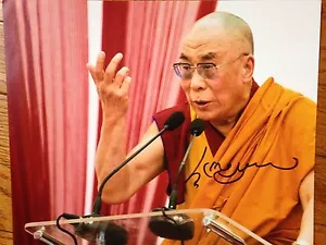 DALAI LAMA SIGNED 8X10 PHOTO AUTHENTIC 100% COA - Picture 1 of 1