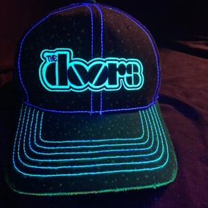 THE DOORS Morrison Band Custom Distressed BLACKLIGHT Reactive Truckermütze Neu! - Bild 1 von 11