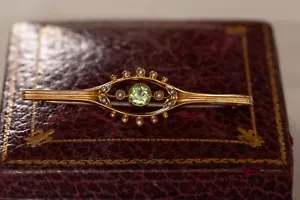 Antique Peridot and Pearl 15ct Gold Brooch - Picture 1 of 8