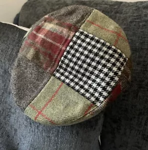 Rare Hackett Patchwork Tweed Flat Cap Horse Hound Aston Martin Jubilee Small - Picture 1 of 7