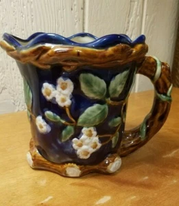 Vintage Wanjiang Nouveau Majolica Pitcher with Raspberry Flowers & Berries - Picture 1 of 5