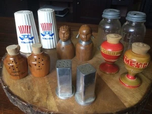 Lot Of 5 Vintage Salt & Pepper Shakers - Picture 1 of 1