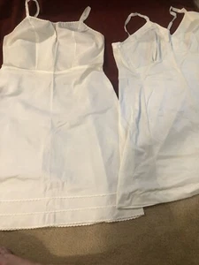 Lot Of 2 Vintage Full Slips 1 Bra 42C 1 Panties - Picture 1 of 7