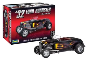 Revell Monogram, 32 Ford Roadster, 1:25 Scale model kit - Picture 1 of 1