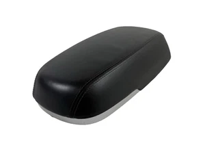 ✅ 10-13 HYUNDAI TUCSON CENTER CONSOLE ARMREST LID BLACK LEATHER OEM - Picture 1 of 7