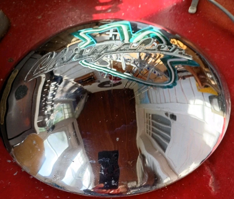 CHRYSLER PERRO PLATO TAPACUBOS CORONA IMPERIAL NEW YORKER ROYAL WINDSOR TOWN & COUNTRY  Foto 1 de 4