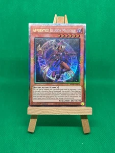 Aprendiz Ilusión Mago RA04-EN023 Coleccionista Raro 1ª Edición YuGiOh - Imagen 1 de 10