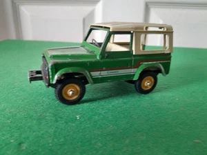 BRITAINS FARM  LAND ROVER  COUNTY 90 WHEEL BASE SLIGHT PAINT  LOSS. - Picture 1 of 6