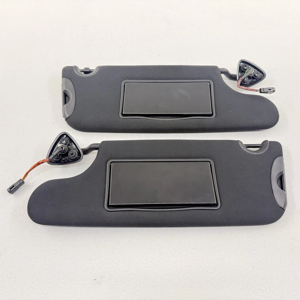 Par de parasoles parasol negro izquierdo y derecho Dodge Challenger 17-23 OEM Foto 1 de 4