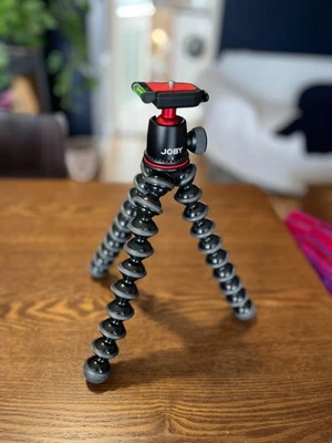 Joby gorillapod 3k kit: unused and fully packaged. Black/ charcoal design. - Image 1 of 4