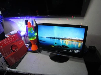 Nice Samsung SyncMaster B2330HD 23” Full HD LCD TV & Monitor No Rmt FREESHIP - Image 1 of 4