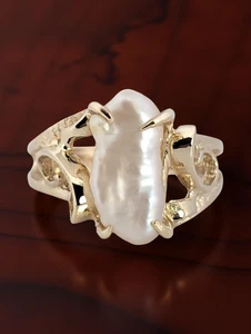 NACHLASS MASSIV 14K GELBGOLD RING LÄNGLICH WEISSE BAROCK PERLE GR 7 #8086 - Bild 1 von 6