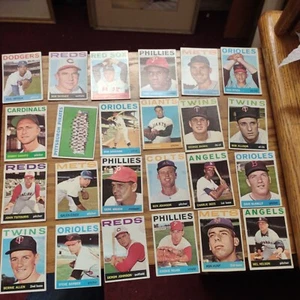 1964 Topps Vintage Baseball Card Lot (24) Estate Liquidation unsarched  - Bild 1 von 11