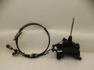 Ford Fiesta VI JA8 quadro comandi leva selettore cambio cavo cambio cavi - Foto 1 di 9