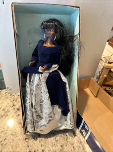 Mattel Winter Velvet Barbie African American Avon Special Edition in Box-1995 - Picture 1 of 2
