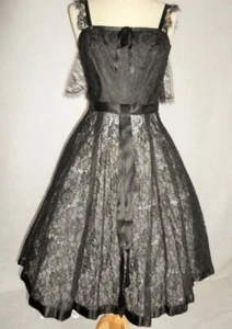 1950s VINTAGE Bombshell Sheer All LACE Nude Illusion Cocktail Party Dress S - Picture 1 of 12