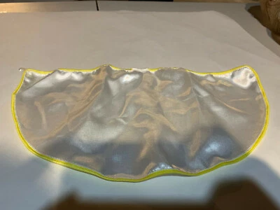 Storm X-men Mutations 著名封面 8-9 英寸人偶娃娃白色斗篷服装 — 第 1/3 张图片