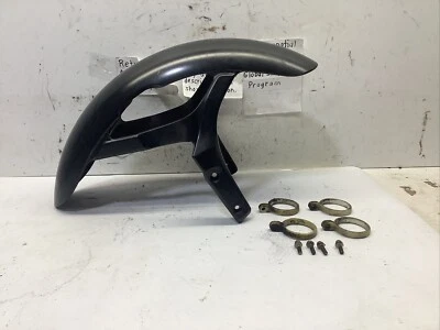 Guardabarros delantero Ducati 750 Monster sin grietas Foto 1 de 4