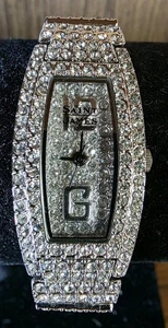 Reloj para dama Saint James pavé estrás modelo STJ842 - Imagen 1 de 12