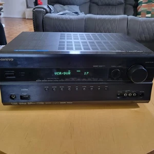 Onkyo TX-SR607 7.2 Channel Home Theater AV Receiver preowned - Picture 1 of 18