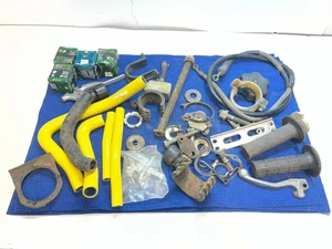 1997 RM 250 OEM SUZUKI MISC FRAME & MOTOR HARDWEAR BOLTS SUZUKI OEM HARDWEAR RM - Bild 1 von 13