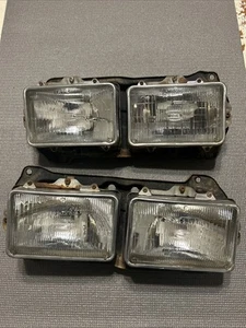 1980-1983 DATSUN NISSAN PICKUP 720 RECTANGULAR HEADLIGHTS R/L - Foto 1 di 5