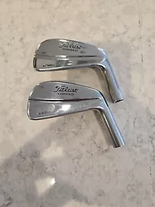 Juego de 2 hierros forjados Titleist 690 MB 4 y 5 - ¡Solo cabezales! En muy buen estado - Usado - Imagen 1 de 3
