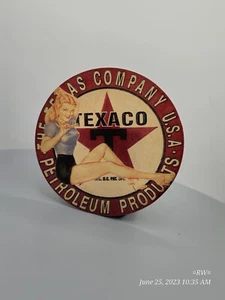 Very Rare 1940's -50's Texaco Petroleum Pinup Girl Advertising Ashtray Insert - Picture 1 of 4