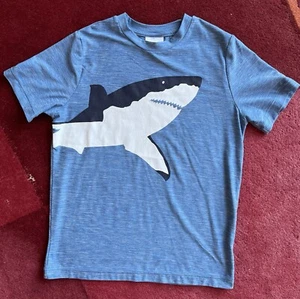 HANNA ANDERSSON shark print athletic tee size 140 or 10 Kids Youth Boys - Picture 1 of 3