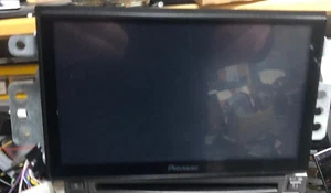 Isuzu Media Unit Pioneer Avic Ev01 - D x2 With Books 🇬🇧nav Apple Bt Usb - Picture 1 of 5