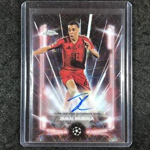 2024-25 Topps Cromo UEFA Club Comp JAMAL MUSIALA Negro Lazer Base Automática #JM - Imagen 1 de 1