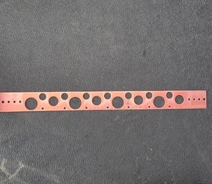 Box of 50 | Holdrite 107-18 Flat Copper Plated Pipe Brackets | 1/2" - 1" Pipe - Picture 1 of 6