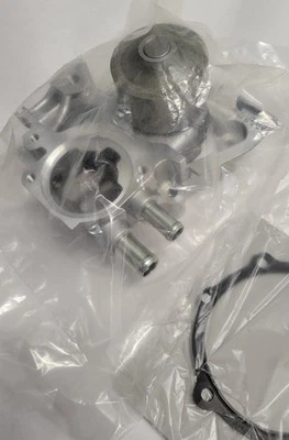 Engine Water Pump Subaru EJ255, Turbo Aisin WPF-023 Forrester Impreza Legacy  - Image 1 of 4